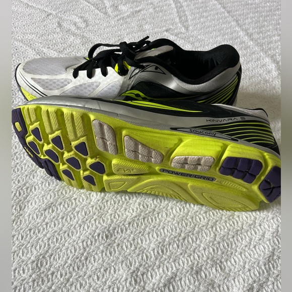 Mens 12’s saucony kinvara 5 - Picture 4 of 4